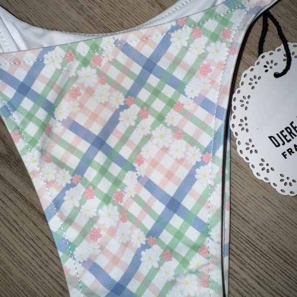 Frankie bikini x djerf avenue bikini set - Picture 4 of 4